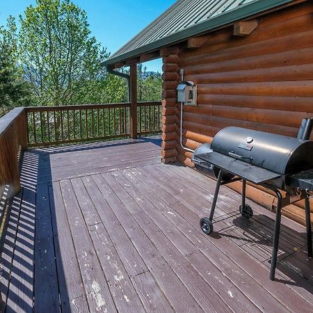 Brink Of Paradise Gatlinburg Exterior photo